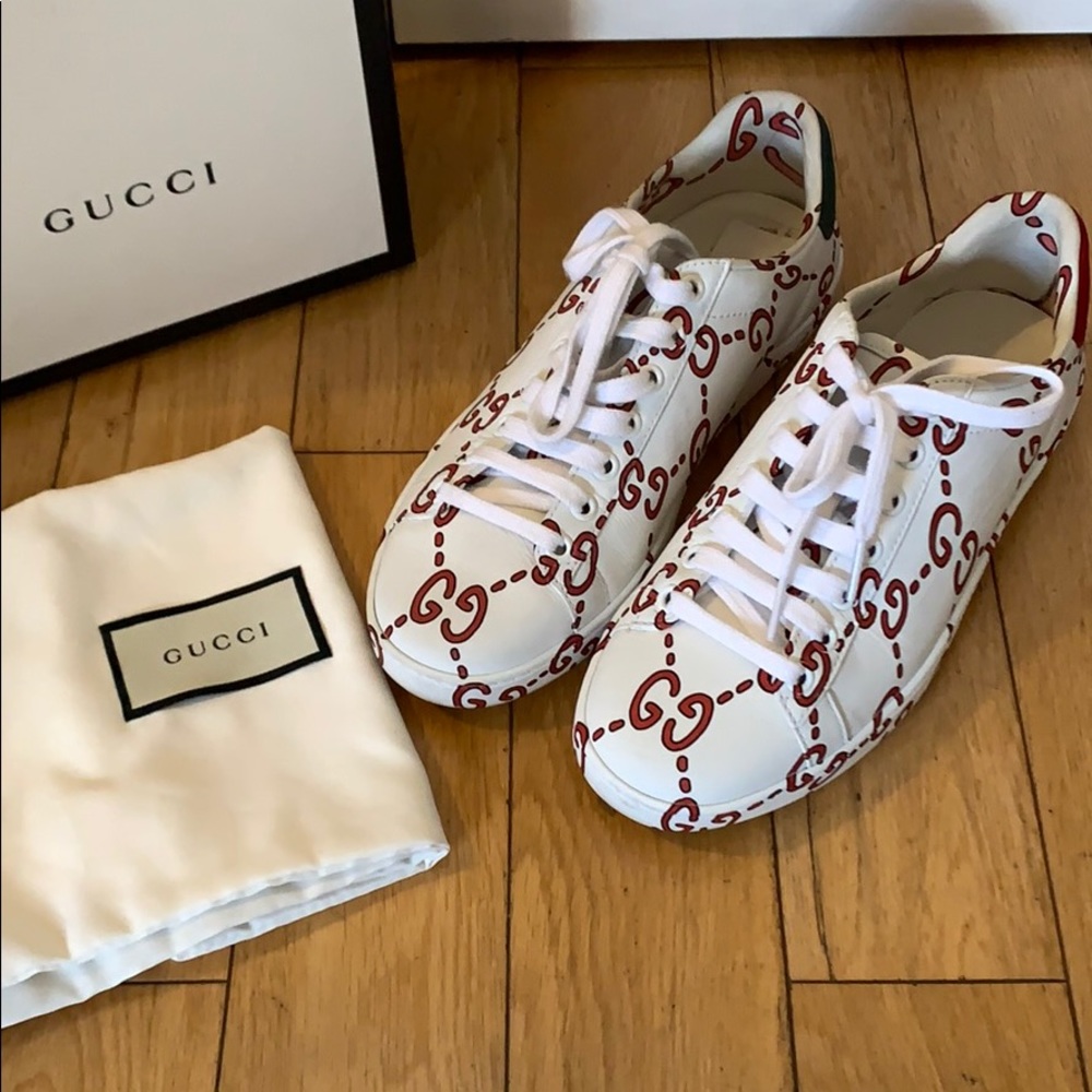 GUCCI Ace Ghost GG Sneakers